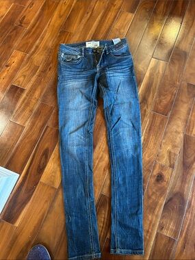 Slim Fit Women's Jeans in Dark Blue Denim